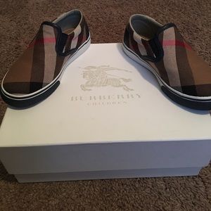Brand new Burberry shoes (children's size 28)
