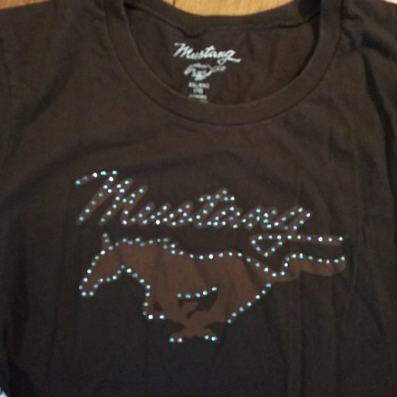 🐎MUSTANG🐎 Tee- Juniors XXL - Picture 2 of 3