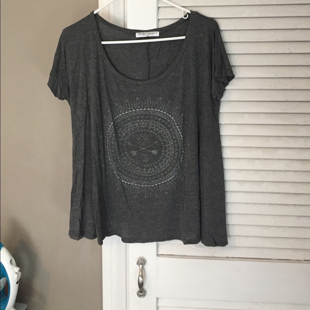 Tshirt size L