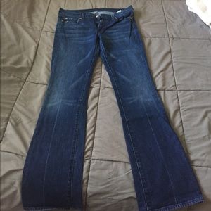 7 for all Mankind bootcut Jean size 31