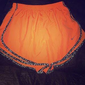 Nike dri-fit shorts size medium