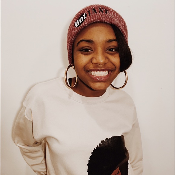 Meet your Posher, Blossom - Picture 1 of 1