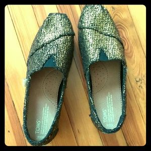 💞Tom's black and gold shoes-BNWT