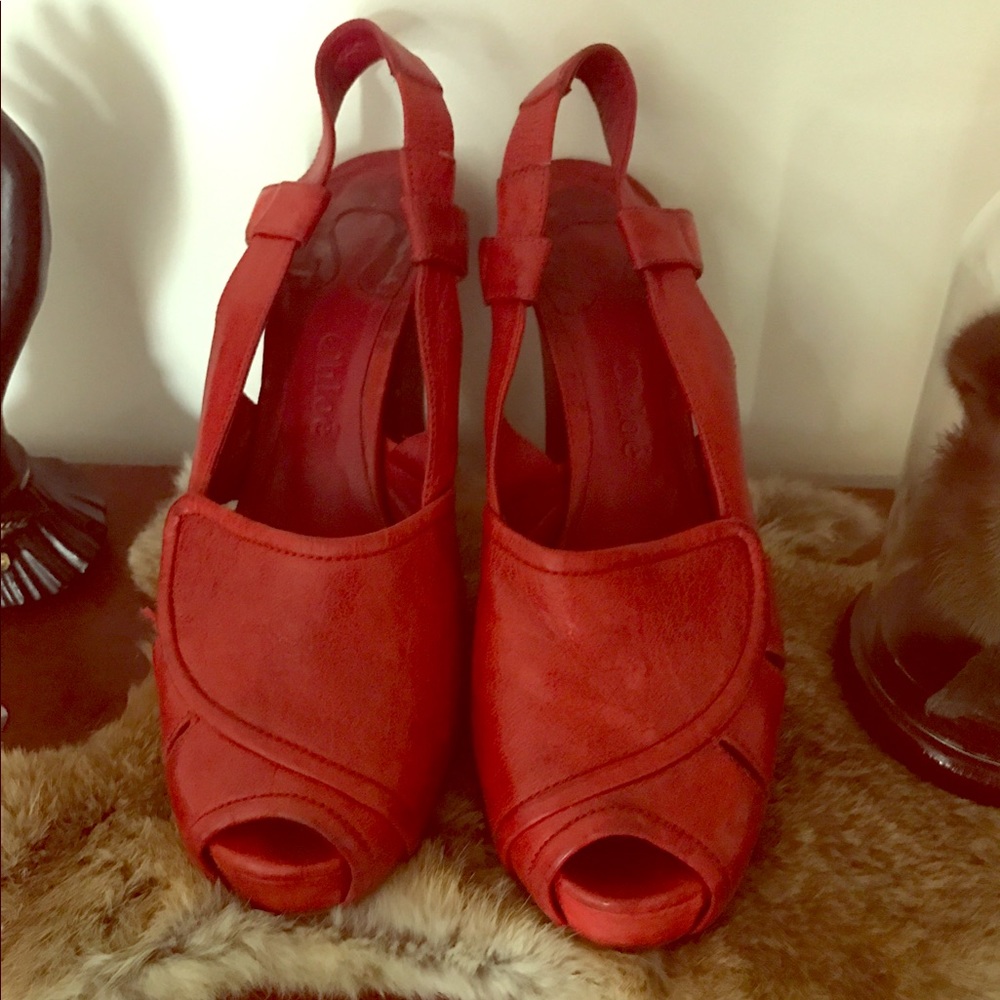 Chloe red vintage heels