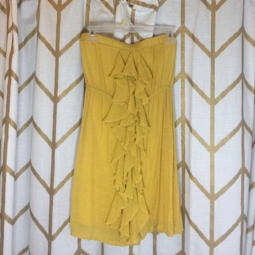 Yellow ruffle dress