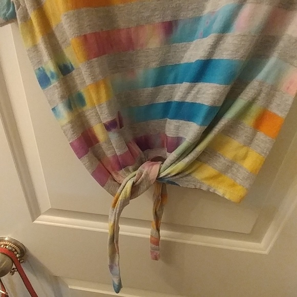 Delias tie-waist crop top - Picture 3 of 3