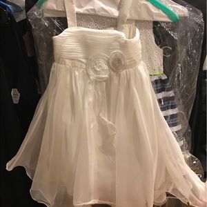 David's Bridal Flower girl's dress size 4