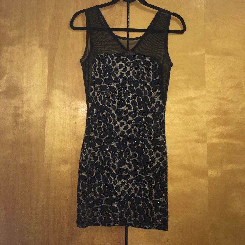 Mesh top shimmer pattern black dress