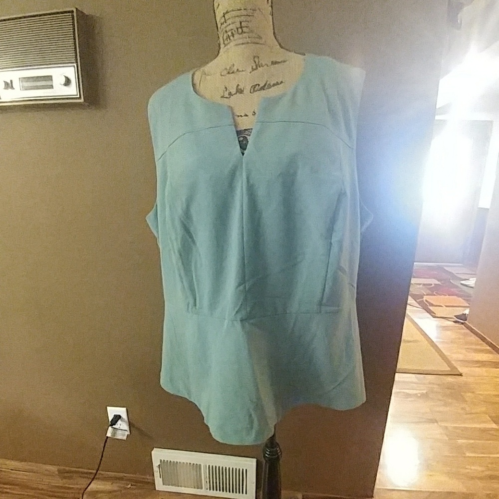 Jessica London peplum top