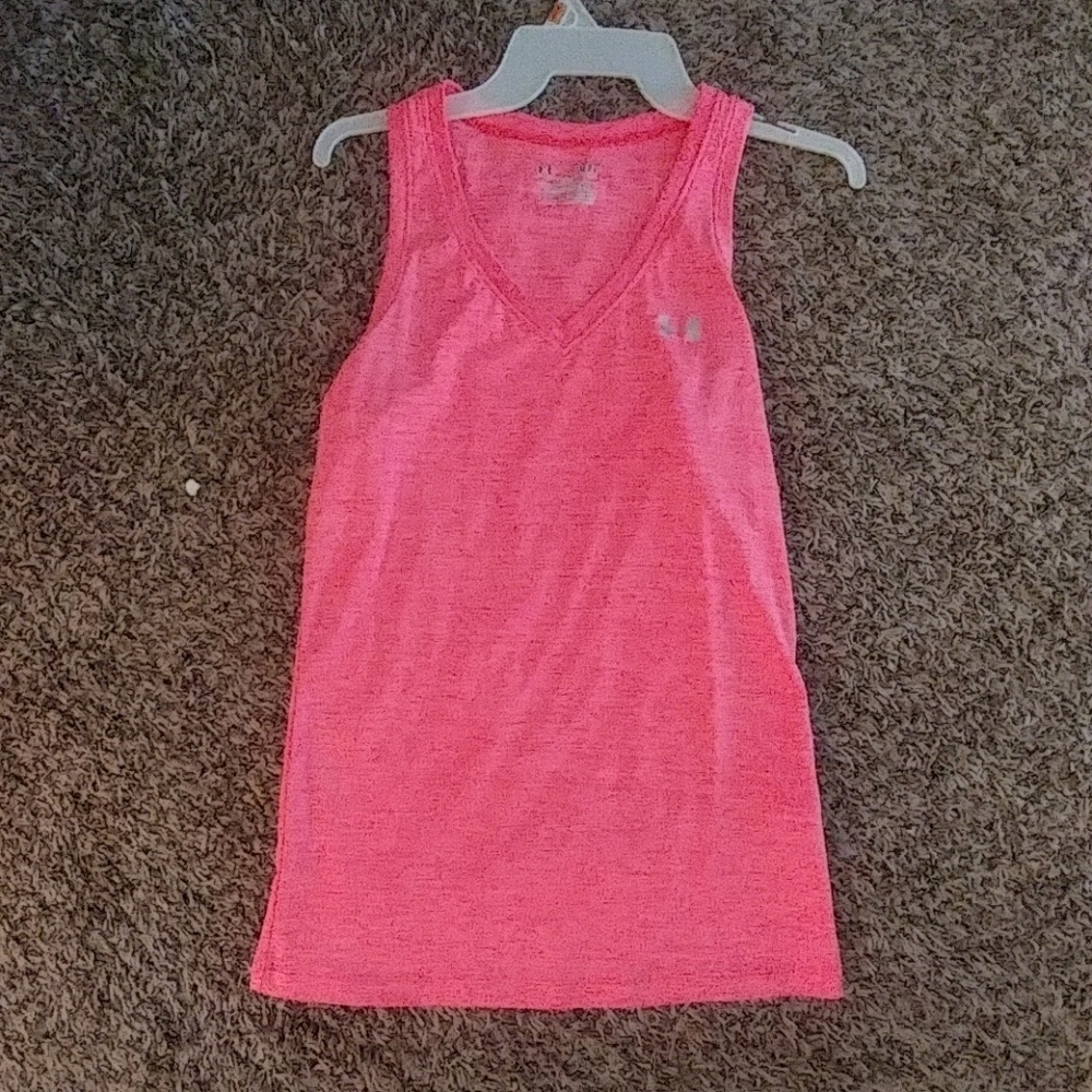SM Under Armor  top