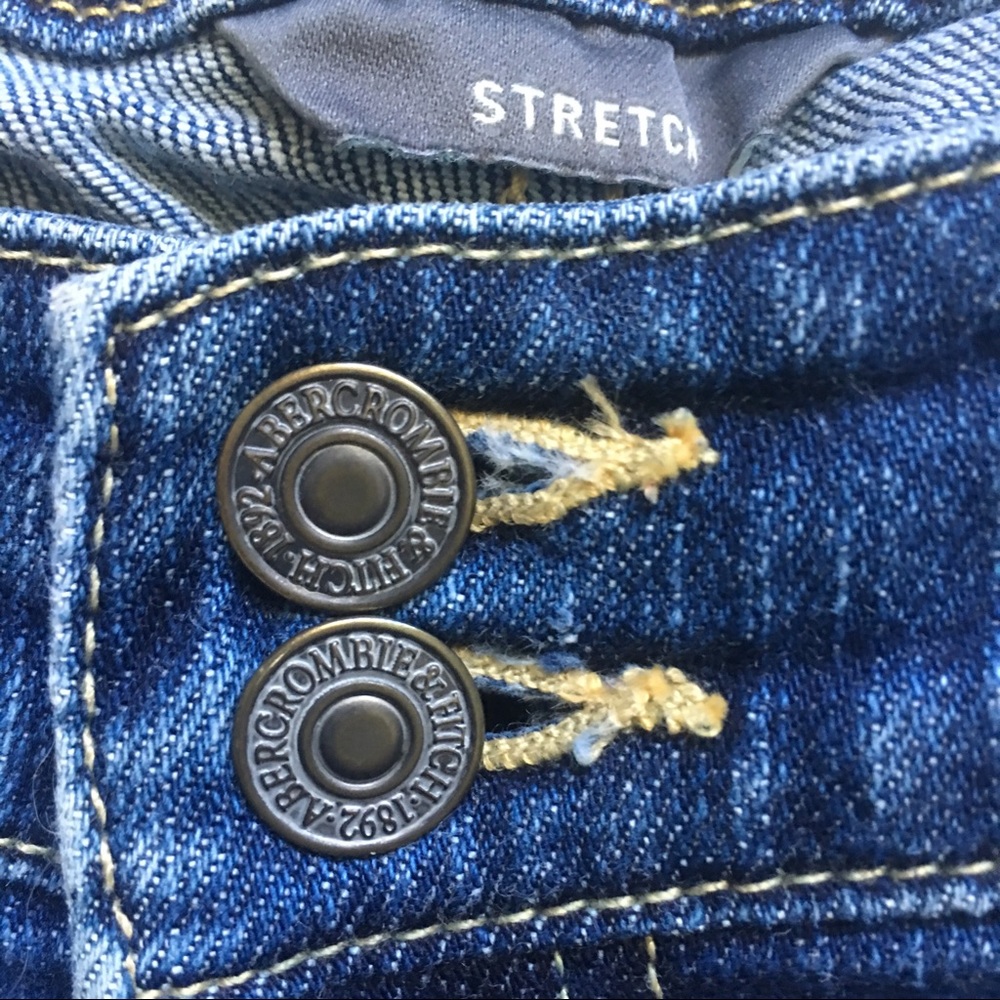 EUC Abercrombie and Fitch Wide Flare Jeans - Picture 4 of 8