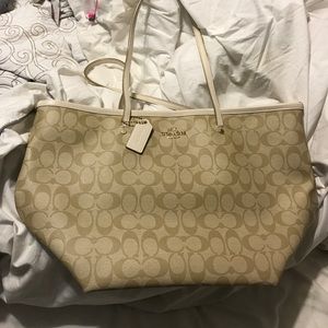Coach handbag