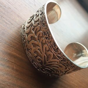 Premier Designs silver plated bracelet cuff