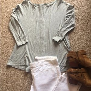 Gap button back 3/4 sleeve shirt