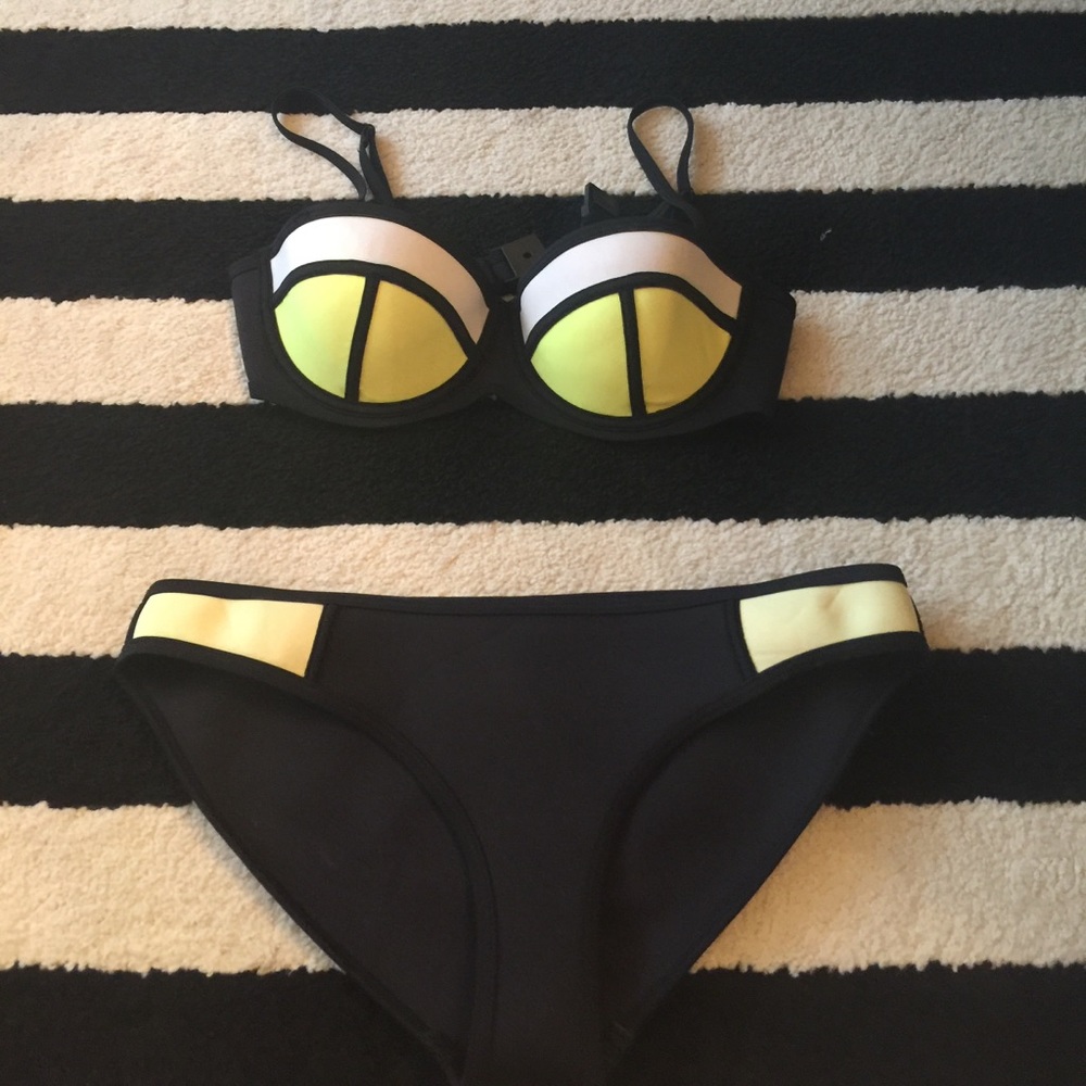 Triangl bikini
