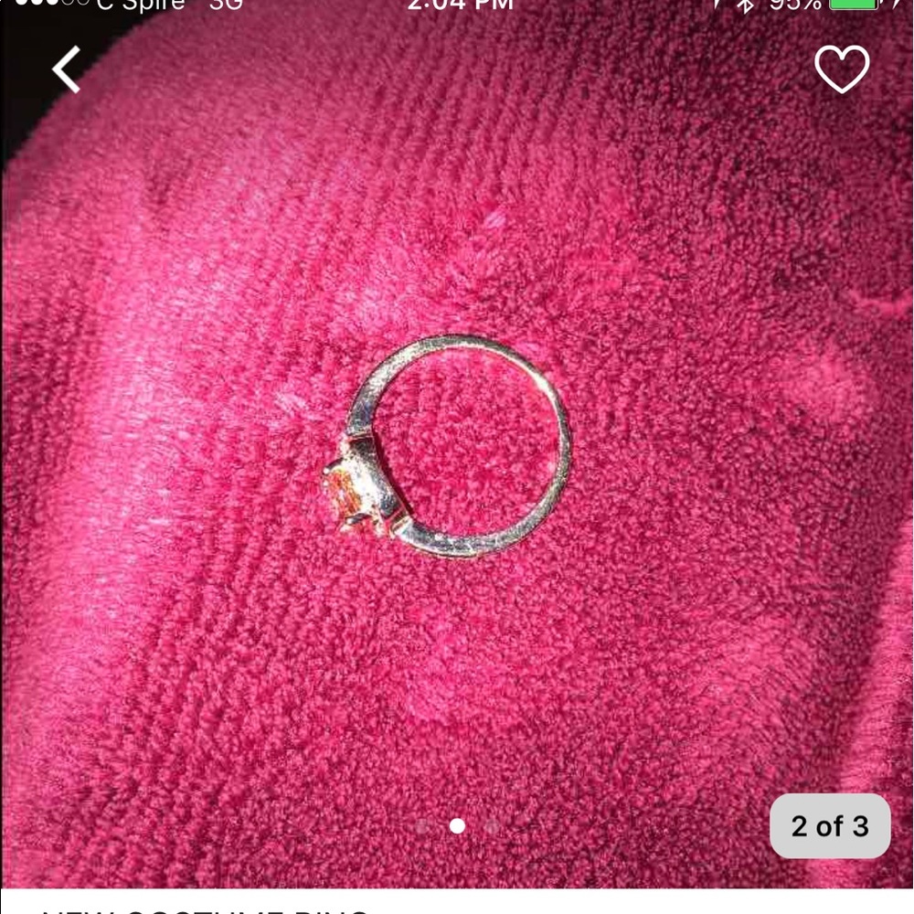 NEW COSTUME RING - Picture 2 of 3