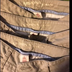 3 pairs Arizona khakis 0SHORT
