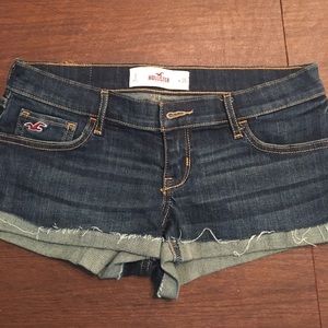 Hollister Jean Shorts size 3