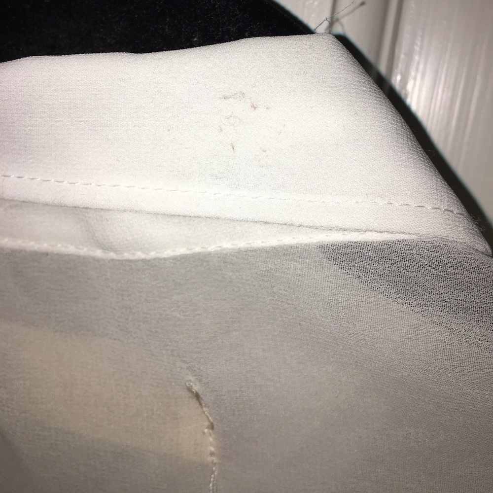 White sheer collared tank - Picture 4 of 4