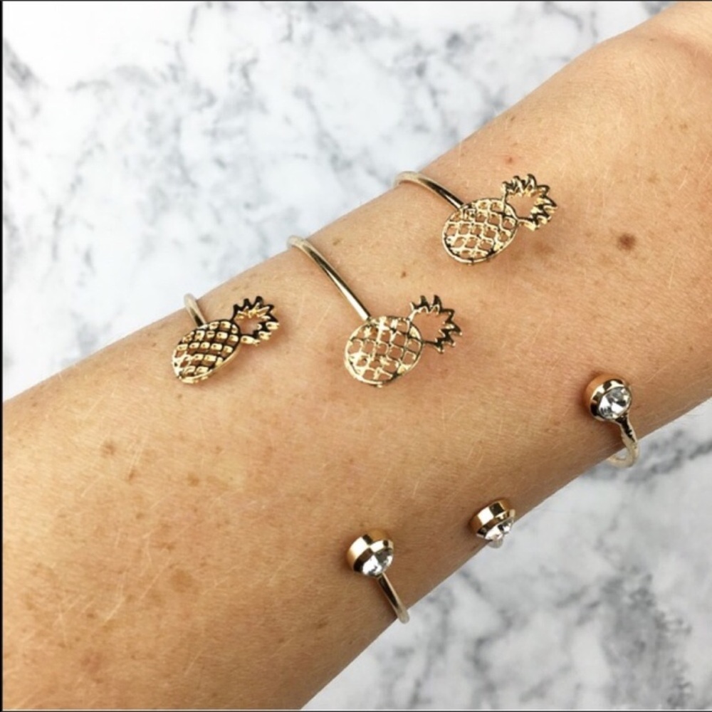 Wila pineapple bracelet