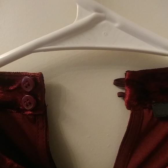 💃Forever 21 velvet dress - Picture 5 of 5