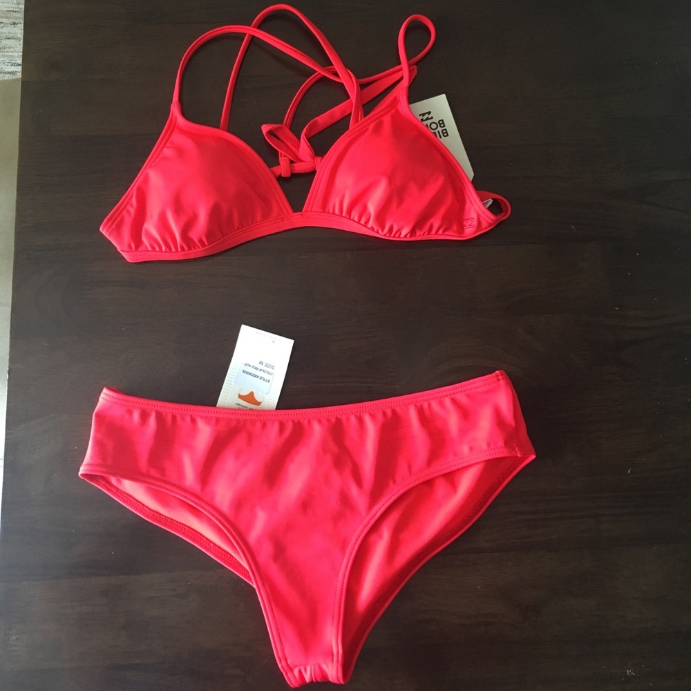 Billabong NWT cheeky surfer bikini (No Trades)