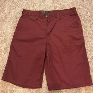 Men's Freeworld short. Size 34 - never worn!