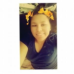 Meet your Posher, Evanjelina