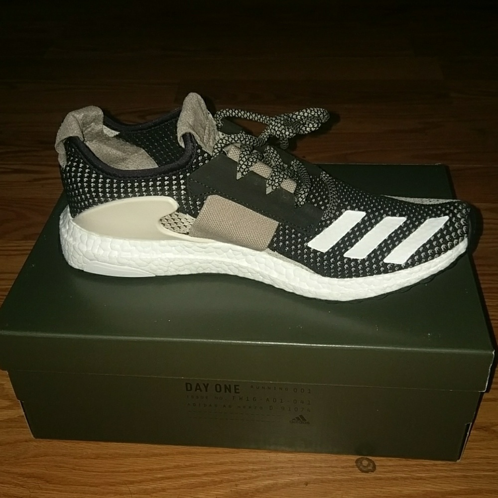 ADO UltraBOOST