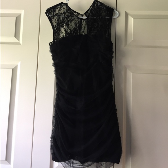Simple, black, lace dress - Picture 1 of 4