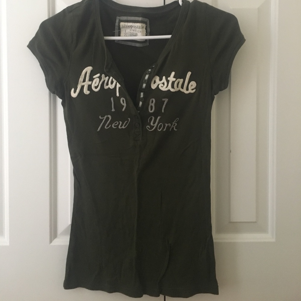 Aeropostale T-Shirt