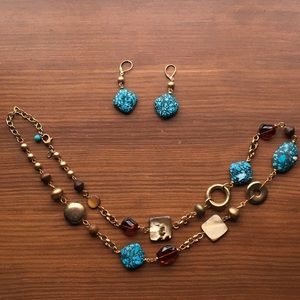 Premier Designs necklace and earring set