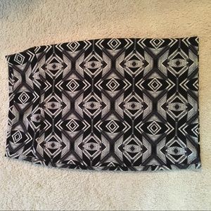 Lularoe skirt