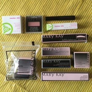 Mary Kay Make Up Bundle - 10 Products
