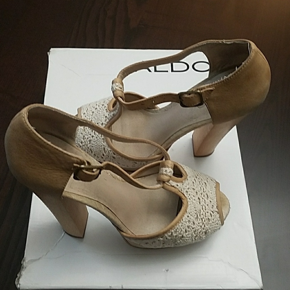 ALDO T-Strap Sandles w/ chucky heel