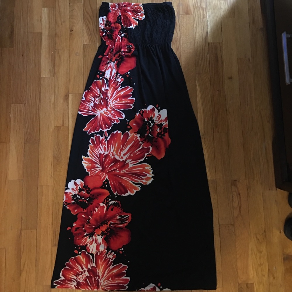 Strapless maxi dress