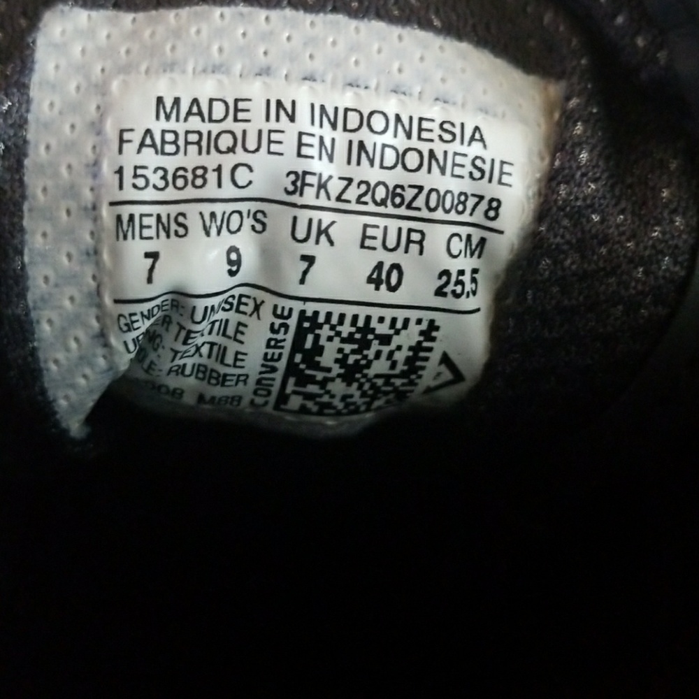 NWT Converse Unisex Super Fab Sneakers - Picture 5 of 5