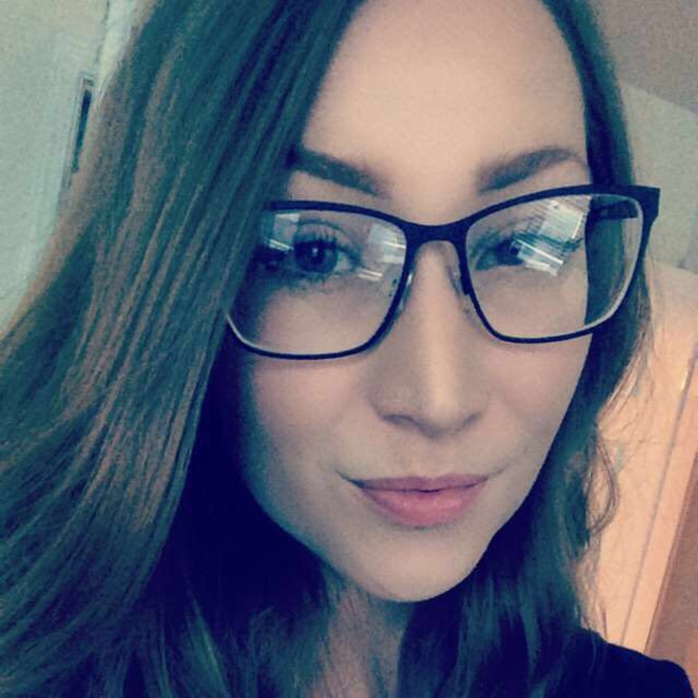 Meet your Posher, Ali