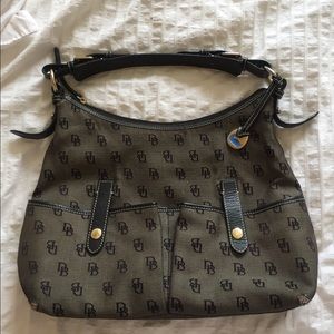 Dooney & Bourke purse
