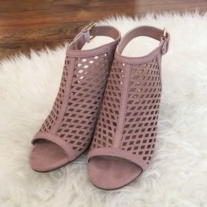 Blush chunky heels size 8