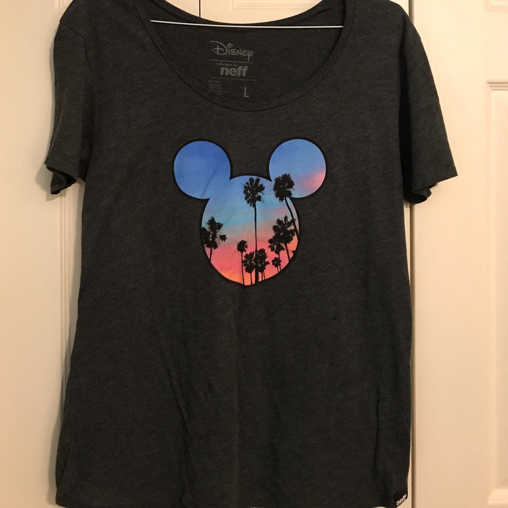 Women's Disney Collection by NEFF tshirt
