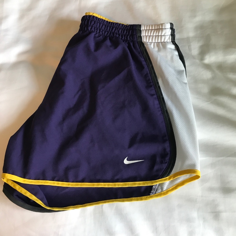 Nike Livestrong Dr Fit shorts (purple &a yellow)