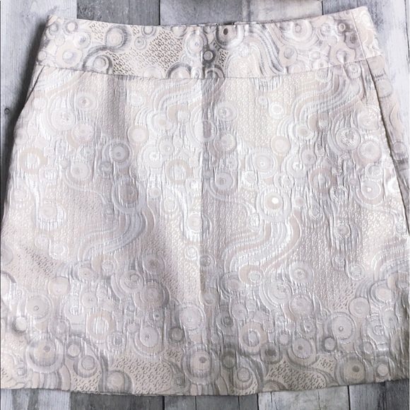 Banana Republic White Mini Skirt Size 6 - Picture 1 of 3