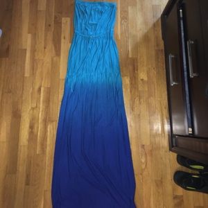 Strapless ombré maxi dress
