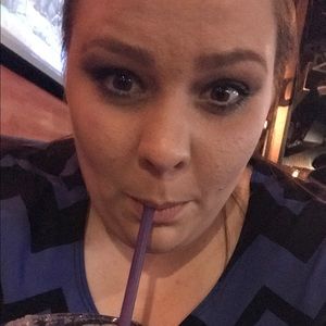 Meet your Posher, Kelli
