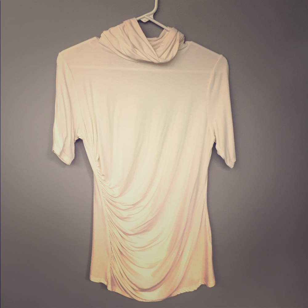 New York and company cowl neck