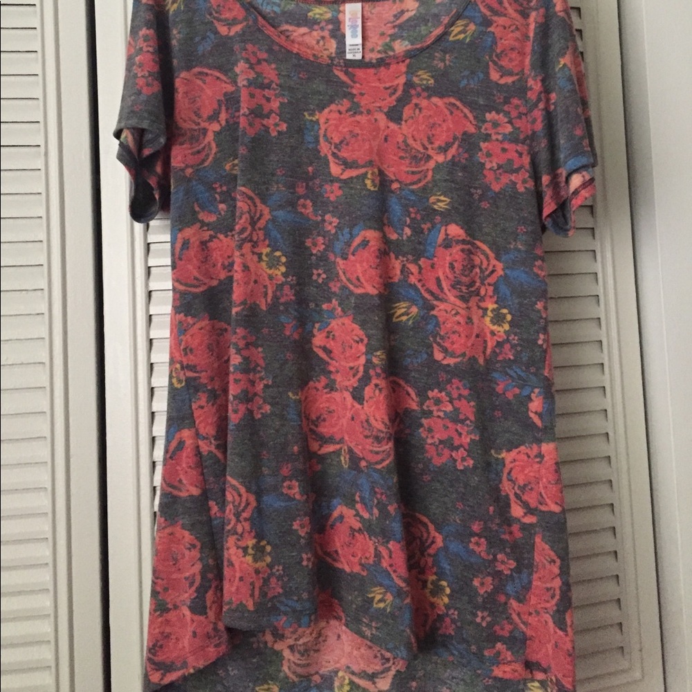 Lularoe XL classic T