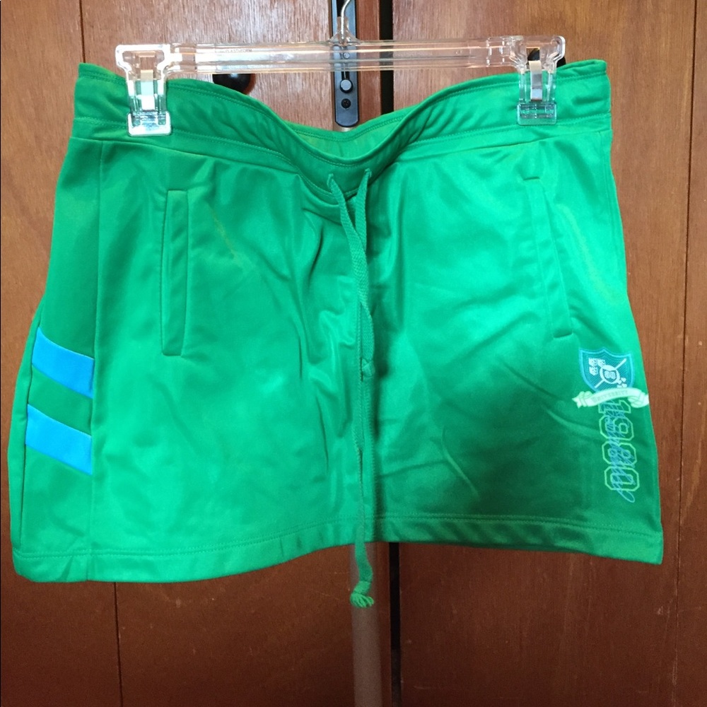 Mini Skirt Green Sz M 7/8