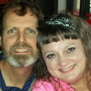 Meet your Posher, Ronni