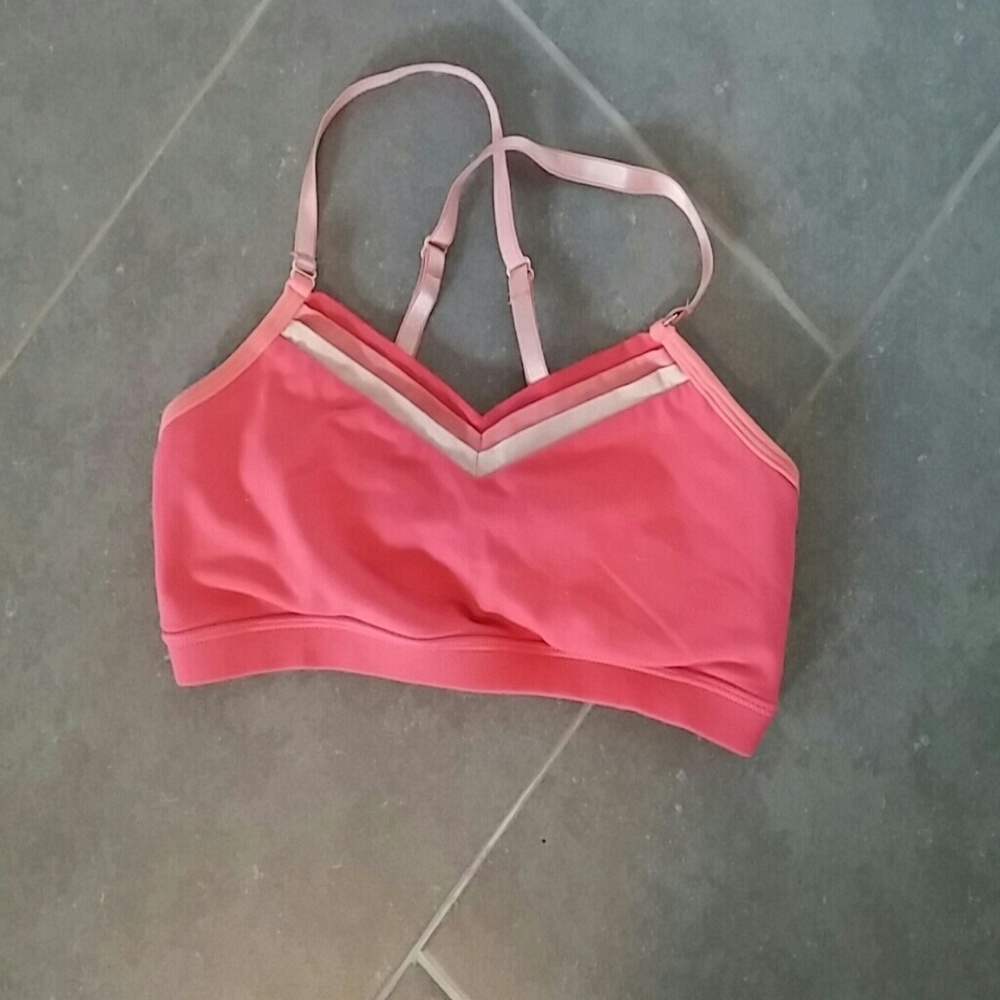 Lululemon jog bra